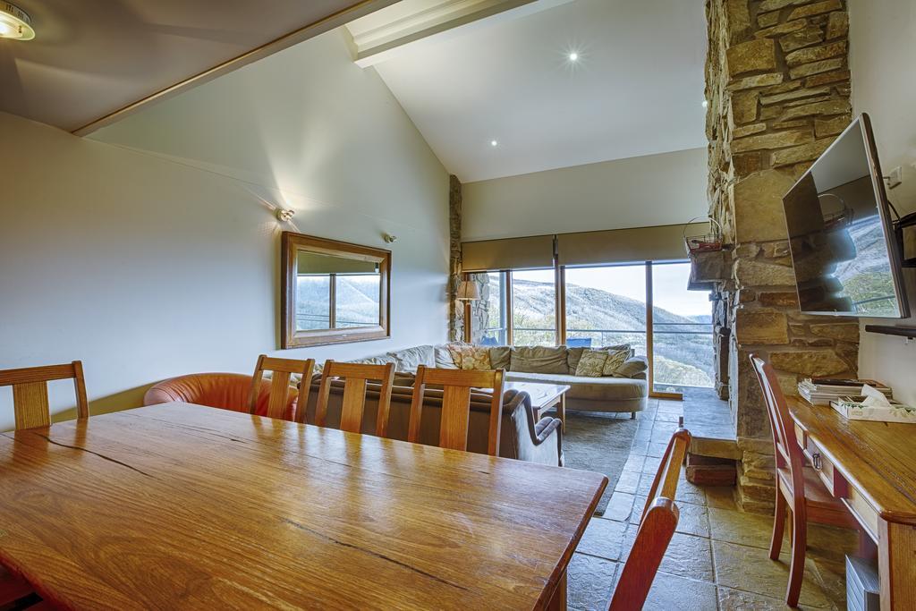 Alpine Woodsmoke Apartments Falls Creek Εξωτερικό φωτογραφία