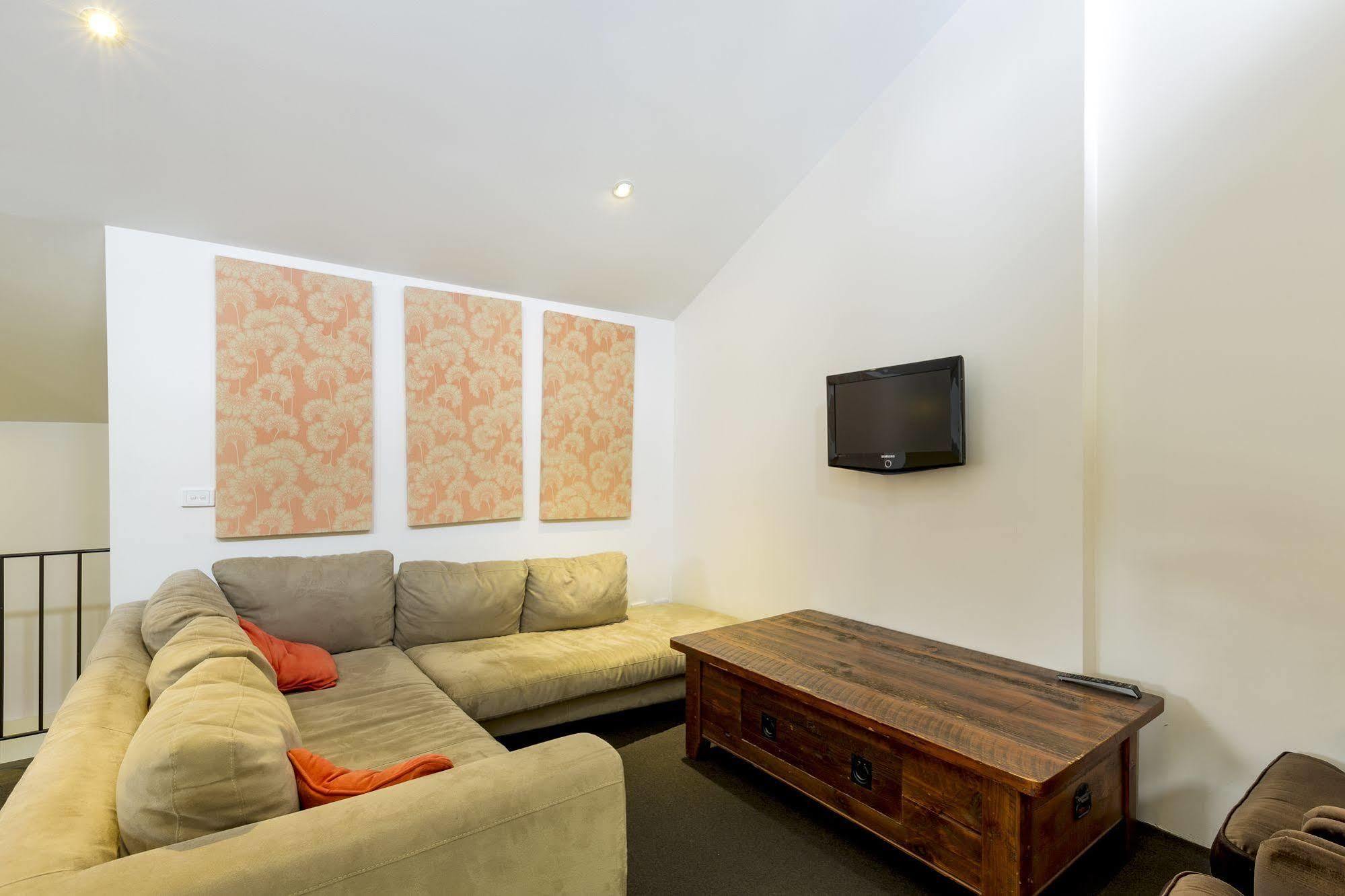 Alpine Woodsmoke Apartments Falls Creek Εξωτερικό φωτογραφία